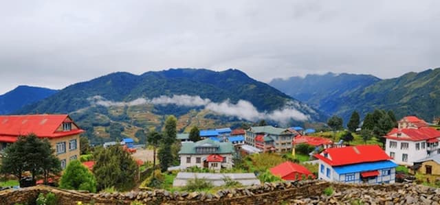 तिहारमा पनि सुनसान भए गाउँघर, सुनिएन देउसी र भैलो