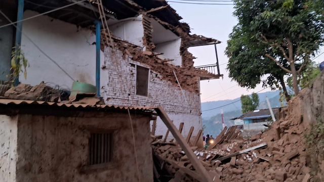 बाजुरा भूकम्पले २० घर पूर्ण रुपमा भत्किए, डेढ सय घरमा आंशिक