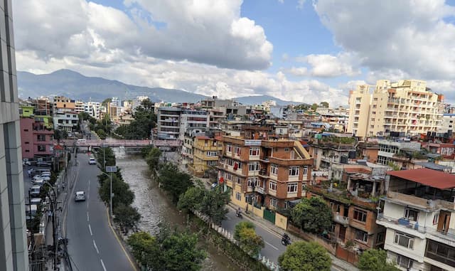 नदि किनारामा थप २० मिटर क्षेत्रभित्र भवन बनाउन नदिने निर्णयप्रति चौतर्फी विरोध