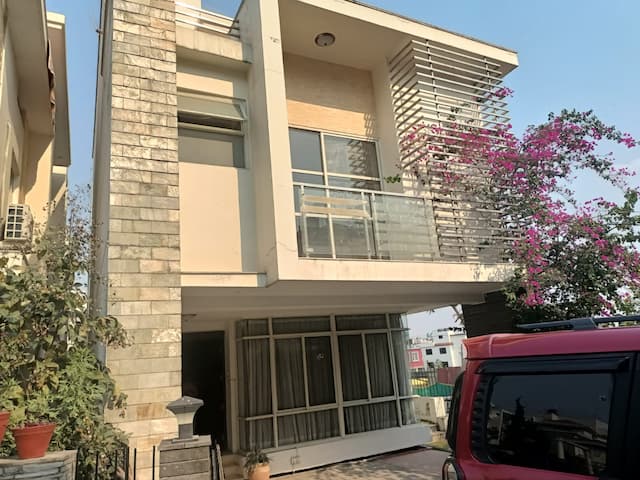 4 BHK House for Rent